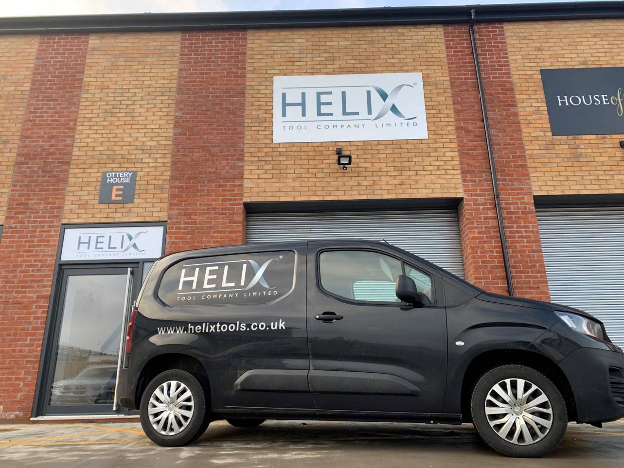 Contact Us | Helix Tools